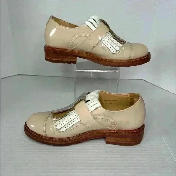 The Office of Angela Scott Mr. Oliver Beige White Oxford Size 35.5/ 5.5 Women’s - Picture 2 of 12